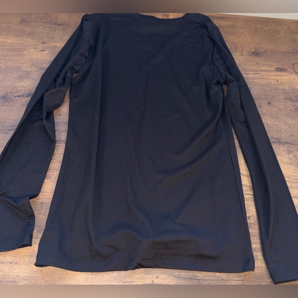 NWOT Zenana Soft Black Long Sleeve Woman’s Shirt - Picture 3 of 7